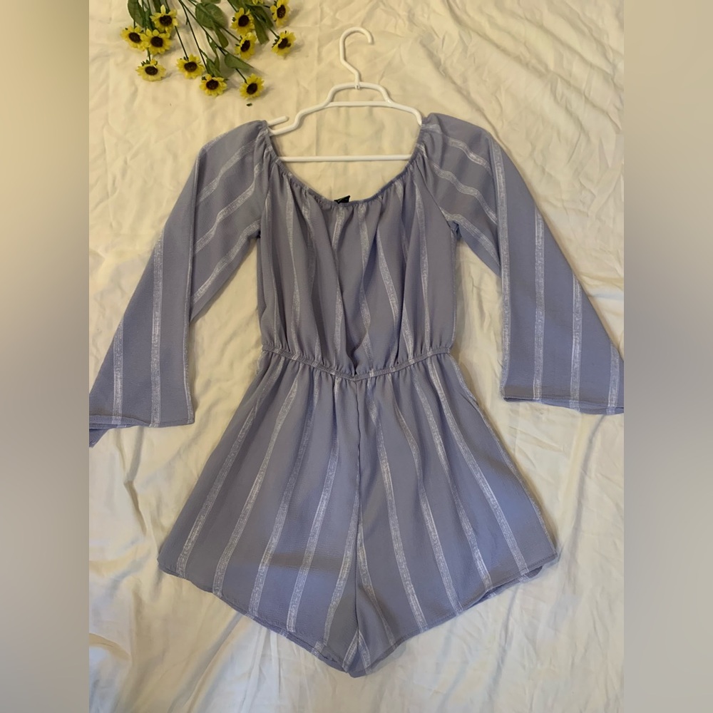 Long sleeve romper Rue 21